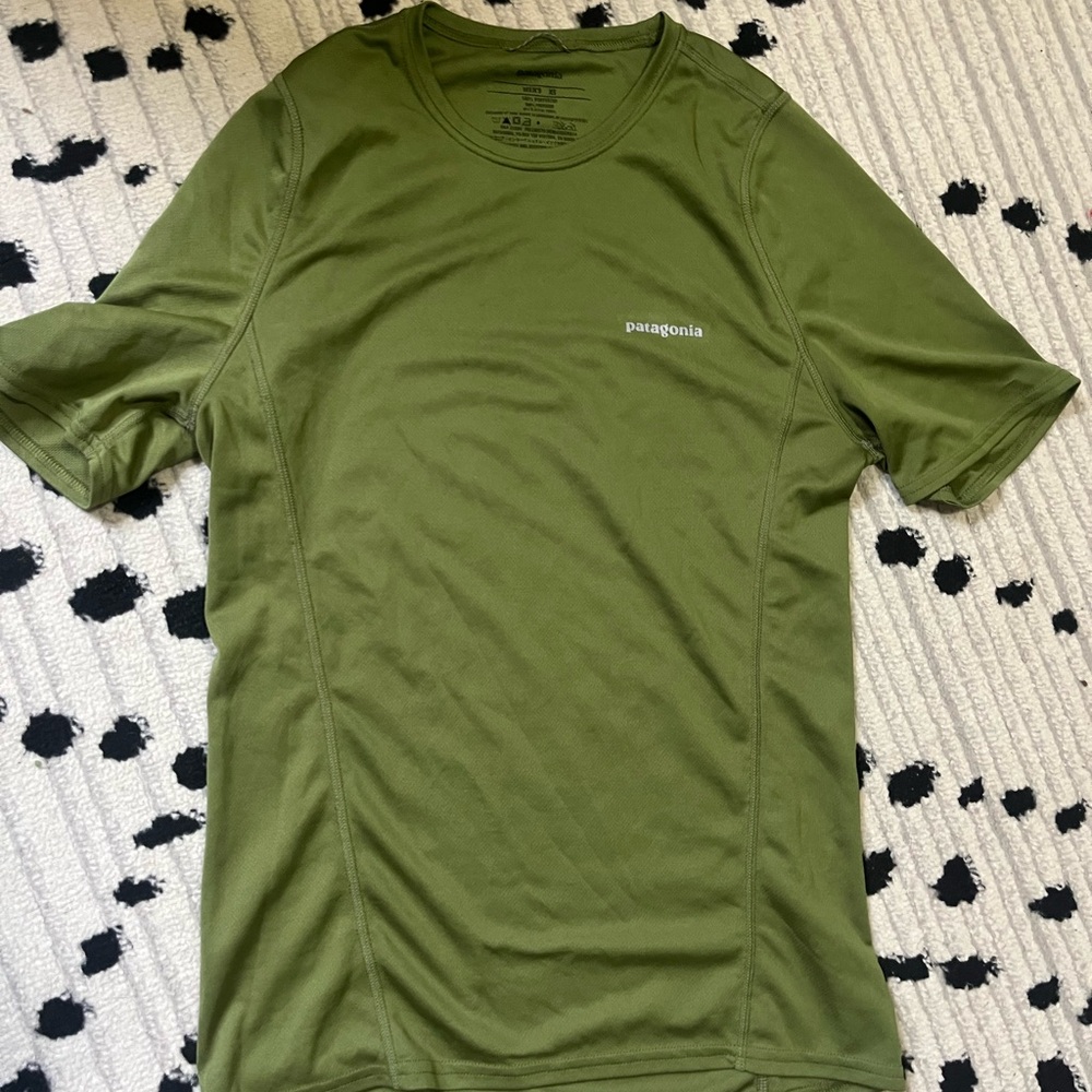 Patagonia Men's Olive Short Sleeve Tee
